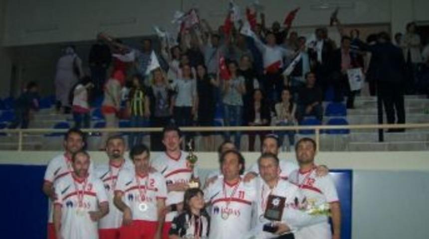 Filenin Şampiyonu İ&ccedil;daş Oldu