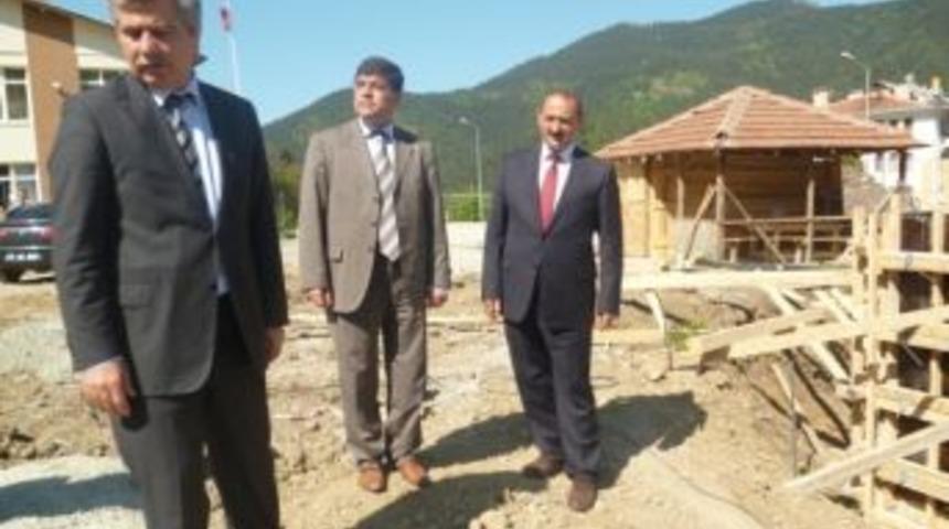 Aksoy, K&uuml;re&rsquo;de Anaokulu &Ccedil;alışmalarında İncelemelerde Bulundu