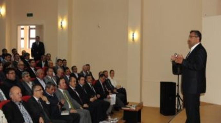 Ordu'ya Atanan Vali &Ccedil;ift&ccedil;i, K&uuml;tahya'daki Son Toplantısını Domani&ccedil; İl&ccedil;esinde Yaptı