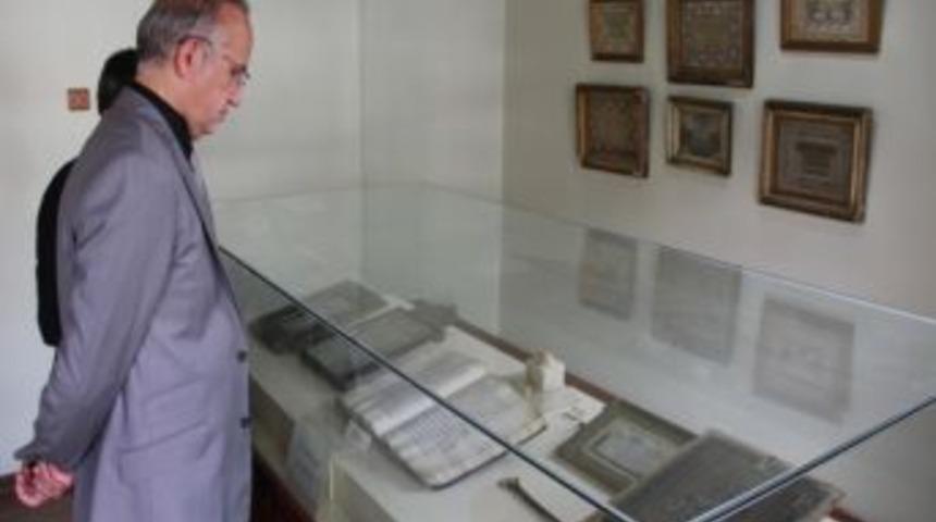 Vali Yurdakul&rsquo;dan M&uuml;ze Ziyareti