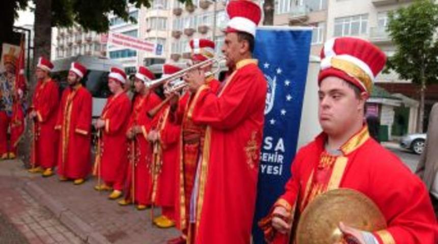 Engelliler A&ccedil;tıkları Sergi Ile Engel Tanımadıklarını Ortaya Koydu