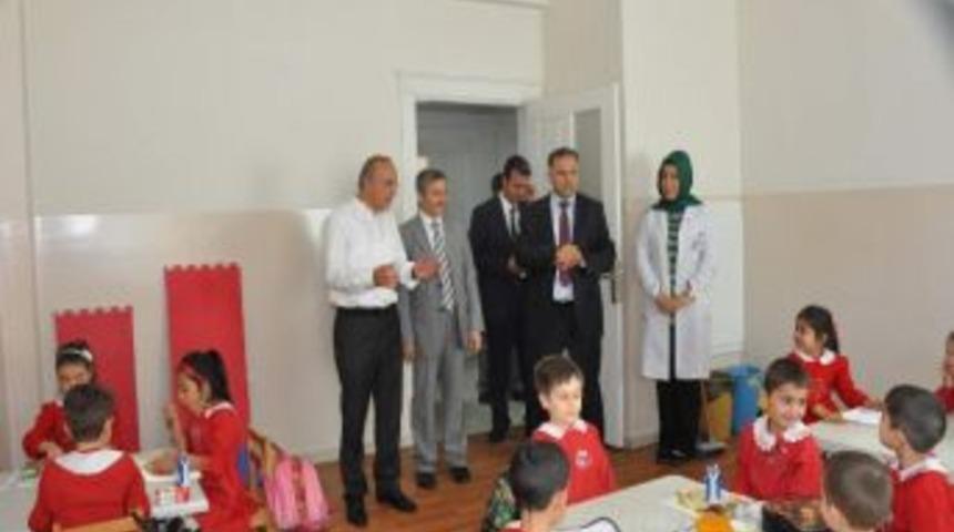 Bitlis Valisi Ve Belediye Başkanı Şahinbey Belediyesi Sosyal Tesisleri Gezdi