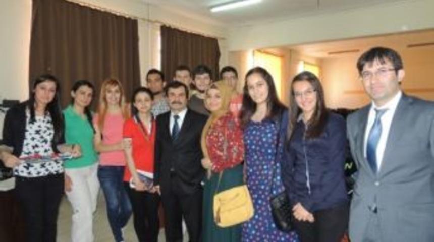 Rekt&ouml;r&uuml; Prof. Dr. Ahmet Karaaslan: