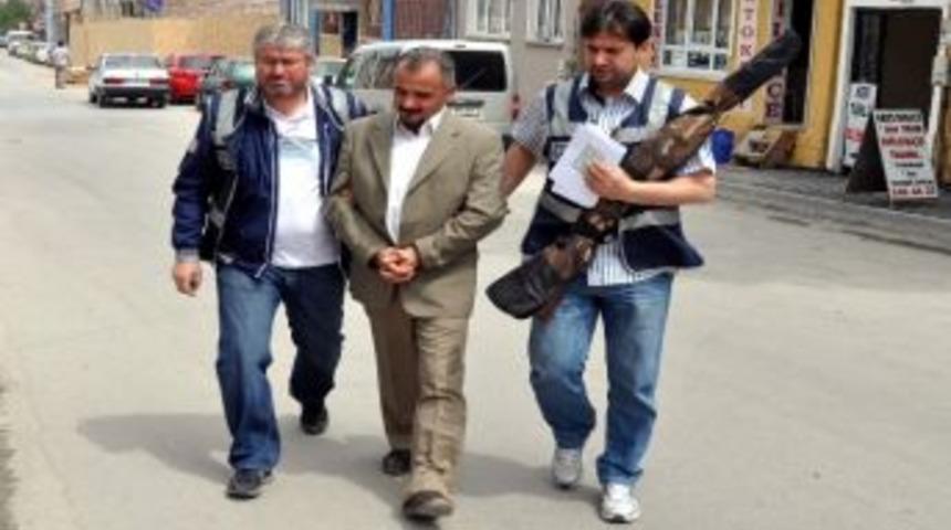 Eski Eşini &Ouml;l&uuml;mle Tehdit Eden Koca Yakalandı