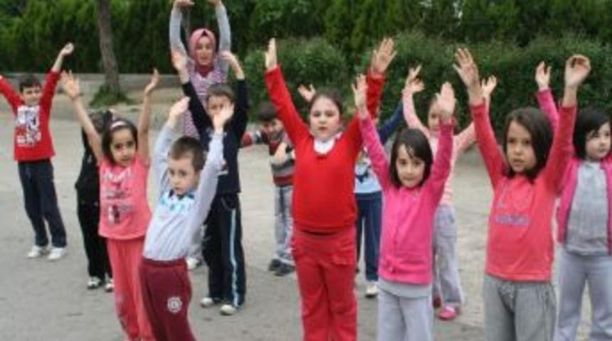 Bursa&rsquo;da &Ouml;ğrenciler Sağlık İ&ccedil;in Hareket Etti