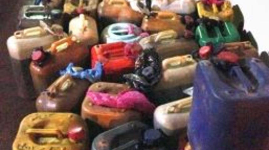 Ak&ccedil;akale'de Bin Litre Ka&ccedil;ak Mazot Ele Ge&ccedil;irildi