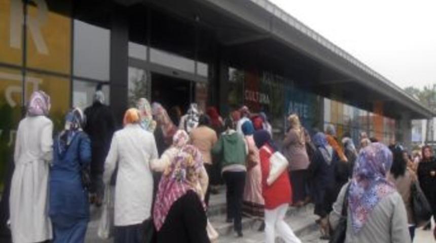 Kaynarcalı Kadınlar Hizmetleri Gezdi