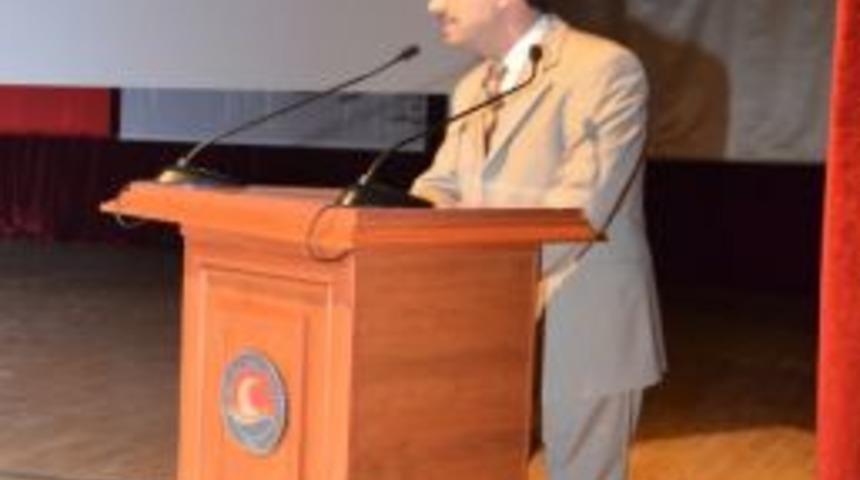 I. Uluslar Arası Eğitim Fak&uuml;ltesi İlk&ouml;ğretim B&ouml;l&uuml;m&uuml; &Ouml;ğrenci Kongresi Başladı