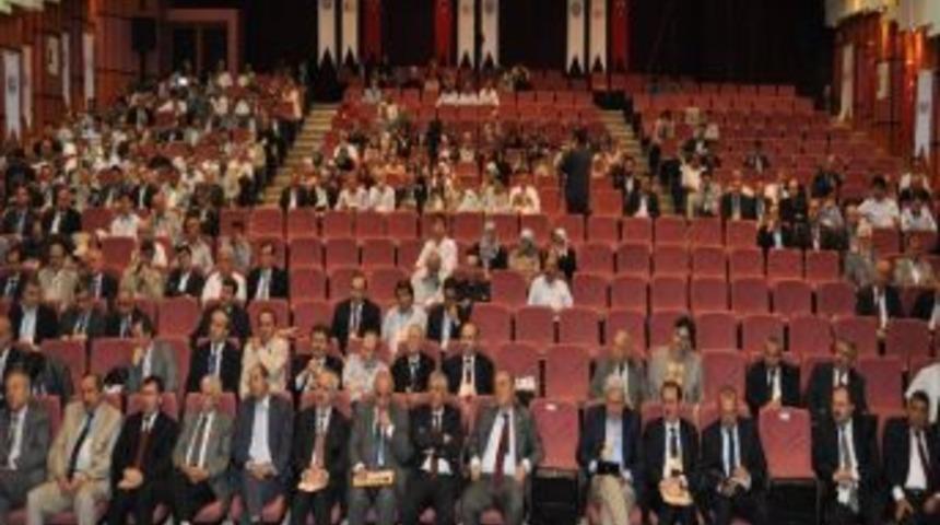 Gaziantep İlahiyat Fak&uuml;ltesi'nde Uluslararası Sempozyum