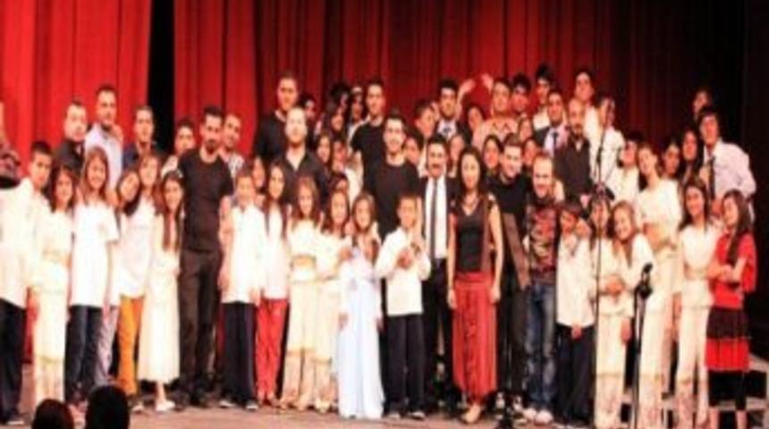 "doğuyorum Korosu" Turneye &Ccedil;ıktı