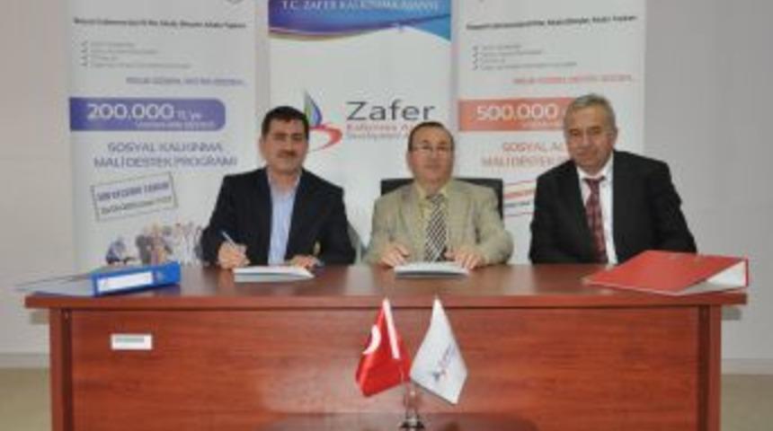 Uşak Bizim Yuva Derneği 'Aileye Mutluluk Yakışır' Projesini Hayata Ge&ccedil;iyor