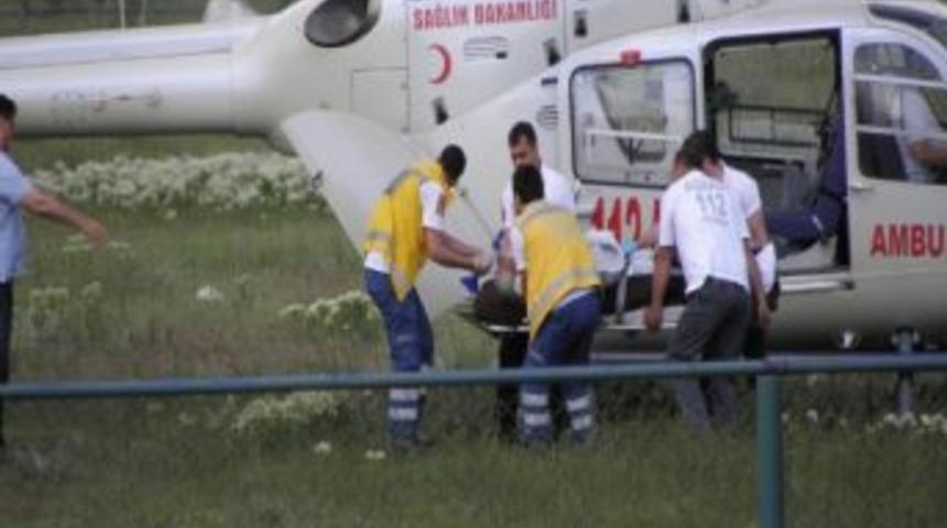 Kalp Krizi Ge&ccedil;iren Hastaya Ambulans Helikopter
