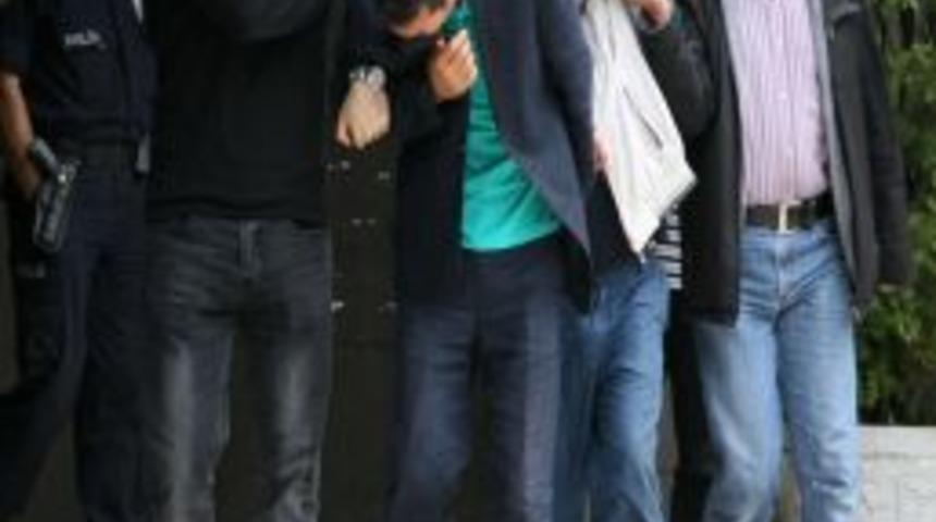 Sabıkalı Yankesiciler İbrahim Yazıcı'nın Cenazesi I&ccedil;in Bursa'ya Gelmiş