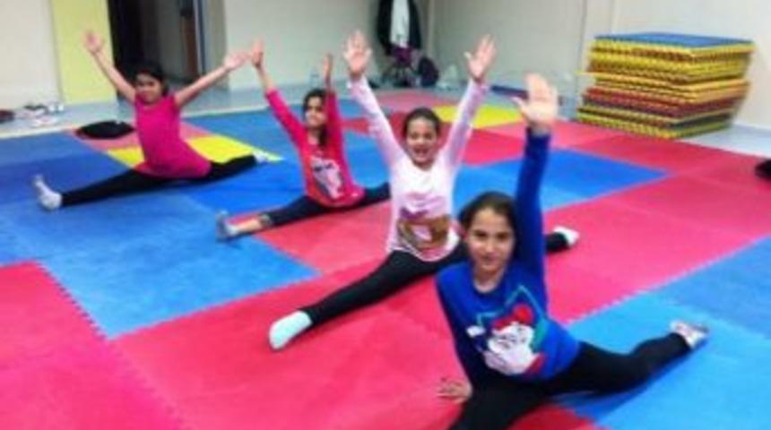 Saruhanlı Belediye Cimnastik Kul&uuml;b&uuml;&rlm;