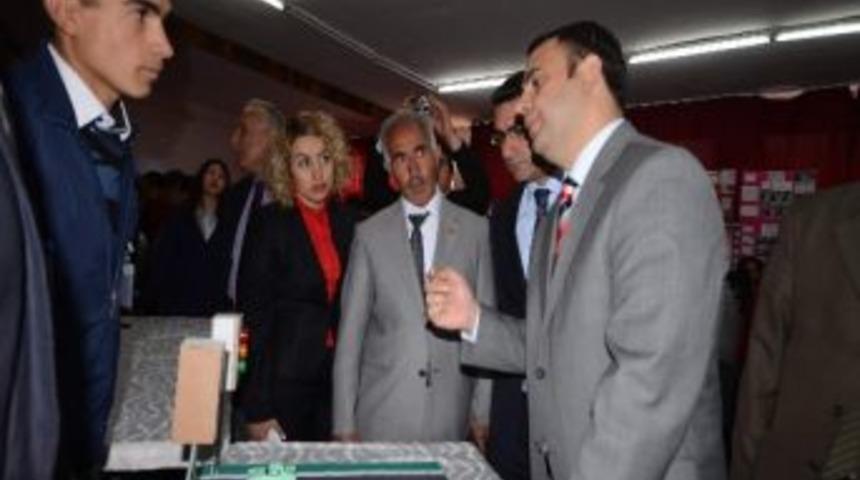 Sarıkamış&rsquo;ta T&uuml;bitak Bilim Fuarı A&ccedil;ıldı