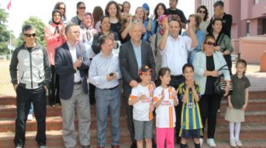 Veliler, &Ccedil;ocuklarının Başka Okula G&ouml;nderilmemesi I&ccedil;in S&ouml;z Aldı