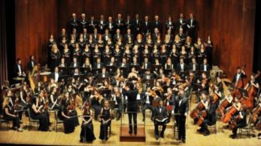 G&ouml;n&uuml;l Zenginliği Notalara D&ouml;k&uuml;ld&uuml;