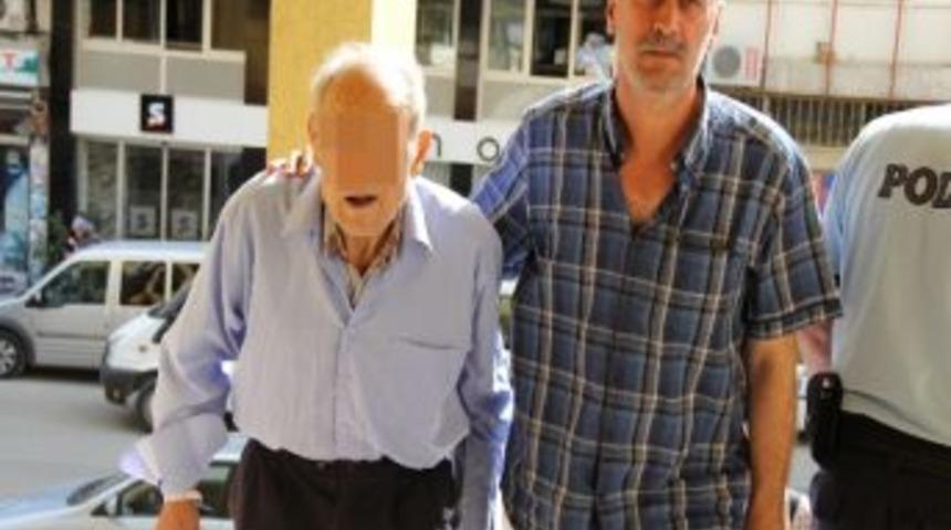Kardeşini Ağır Yaralayan Yaşlı Adam Tutuklandı
