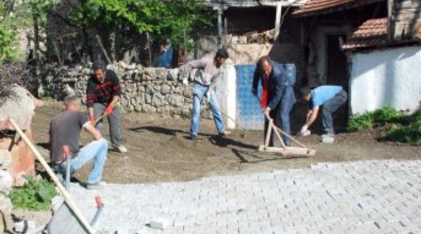 Başkan &Ouml;zger: Aydıncık'ta Kilit Parkesiz Cadde Ve Sokağımız Kalmayacak