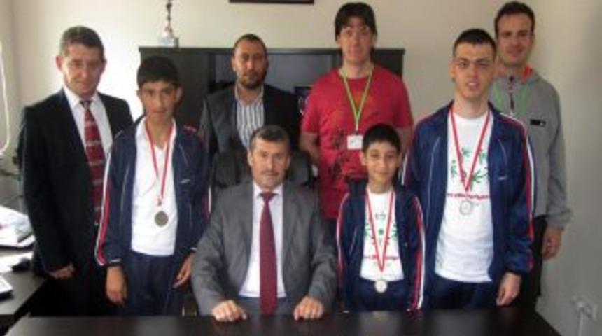 Erkim&rsquo;in Engelli Sporcuları Gururumuz Oldu