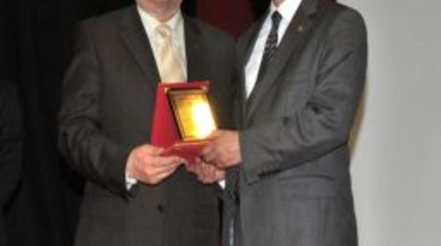 Prof. Dr. Osman Eğri, Hacı Bektaşi Veli Ve Bektaşiliği Anlattı