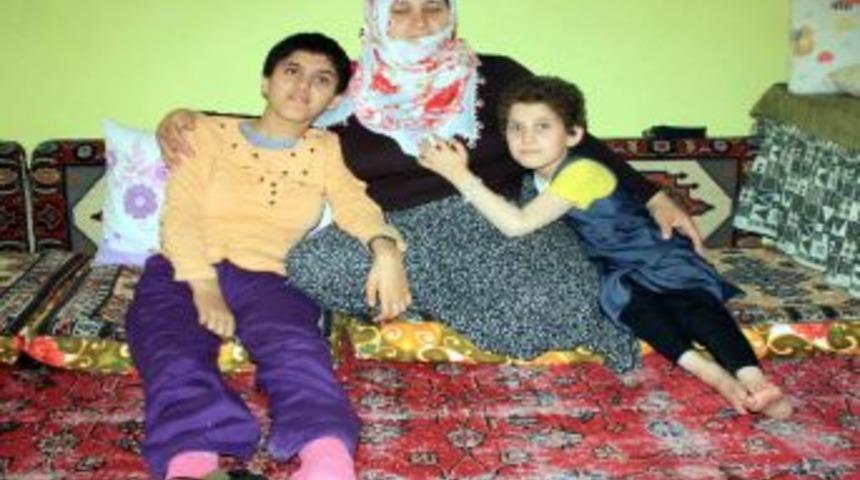 Engelli &Ccedil;ocukların Annesi: Allah Vermiş Ş&uuml;krediyorum