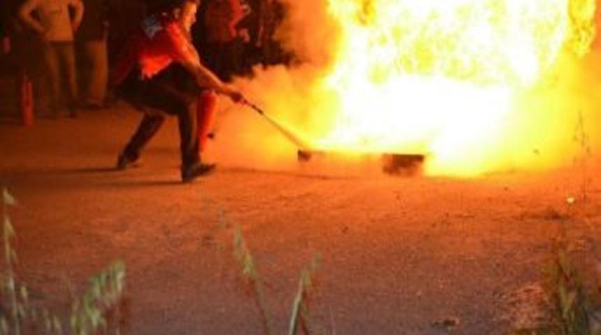 &Ouml;ğrenci Yurdunda Nefes Kesen Tatbikat