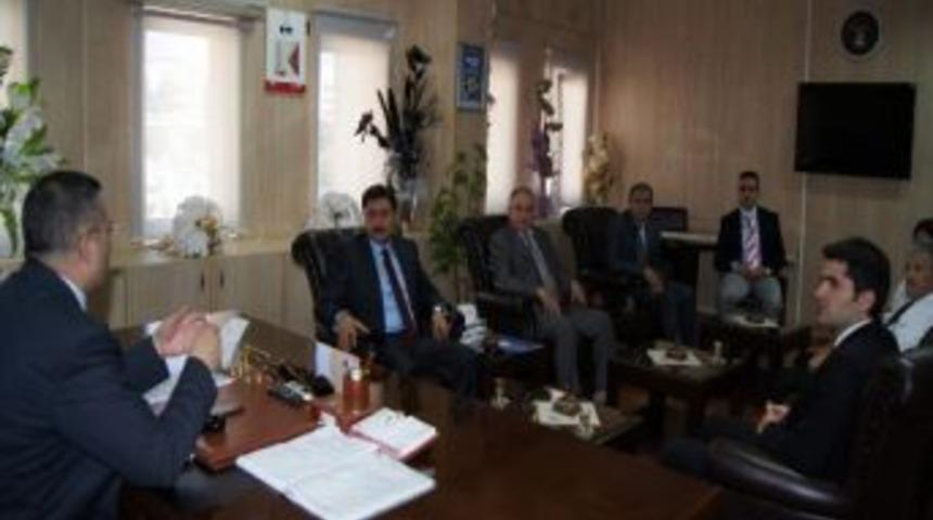 Bakanlık Yetkilileri İl Milli Eğitim M&uuml;d&uuml;r&uuml;n&uuml; Ziyaret Etti