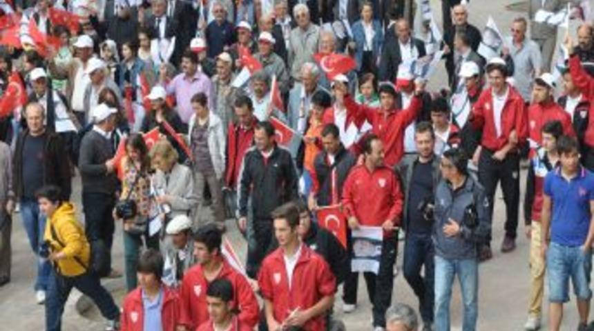 Hayırsever Bolulu Işadamı Baysal Anıldı