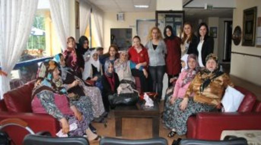 Asenalardan Anneler G&uuml;n&uuml; Kutlaması