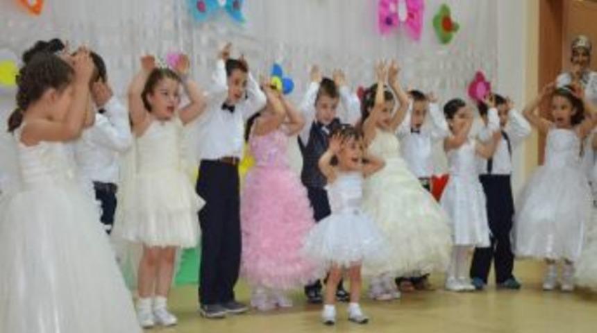 Meltem Anaokulu &Ouml;ğrencileri G&ouml;sterisi