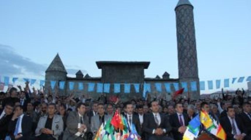 Ali Kınık, Mustafa Yıldızdoğan Ve Osman &Ouml;ztun&ccedil;, Erzurum&rsquo;da Coşturdu