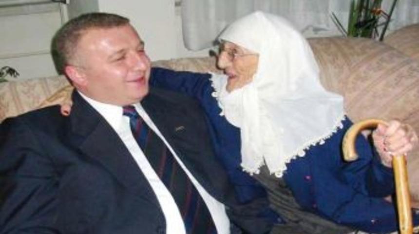 Yazıcıoğlu, Anneler G&uuml;n&uuml;n&uuml; Kutladı