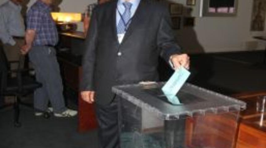 İzmir Ticaret Odası Başkanı Demirtaş Güven Tazeledi