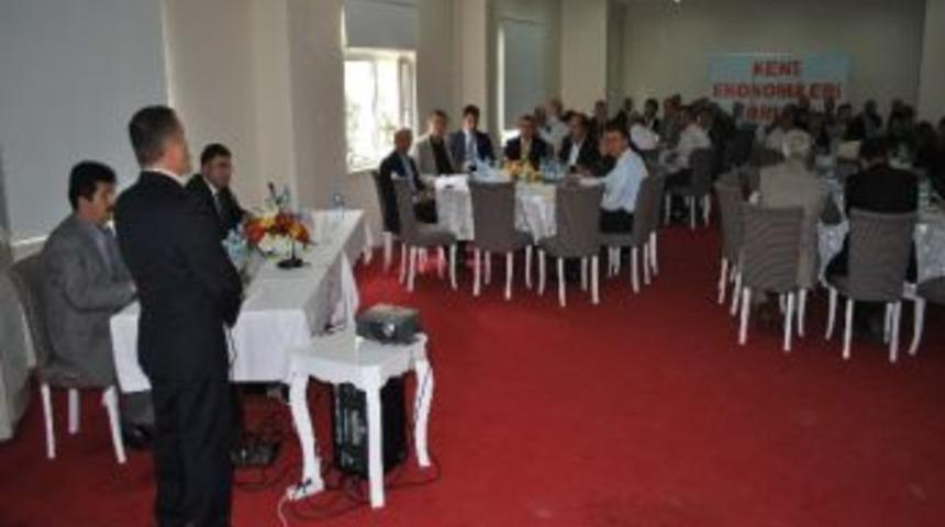 Amasya&rsquo;da Kent Ekonomileri Forumu D&uuml;zenlendi