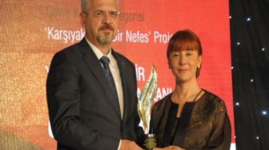 Karşıyaka’nın Projeleri Yine Zirvede Yamanlar Gençlik Merkezi’ne Büyük Ödül