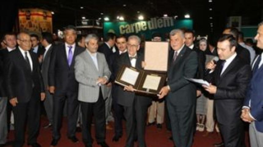 5. Kocaeli Kitap Fuarı renkli g&ouml;r&uuml;nt&uuml;lerle a&ccedil;ıldı