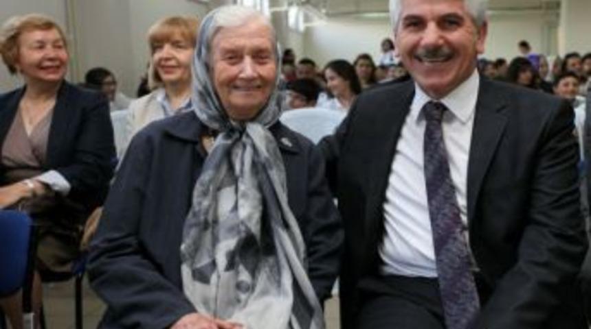 Odunpazarı Belediye Başkanı Burhan Sakallı&rsquo;dan Anneler G&uuml;n&uuml; Mesajı