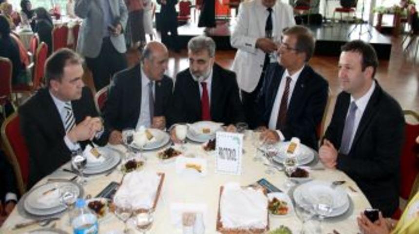 Bakan Yıldız: Annelerin G&ouml;zyaşı D&ouml;kmediği Bir T&uuml;rkiye Arzuluyoruz