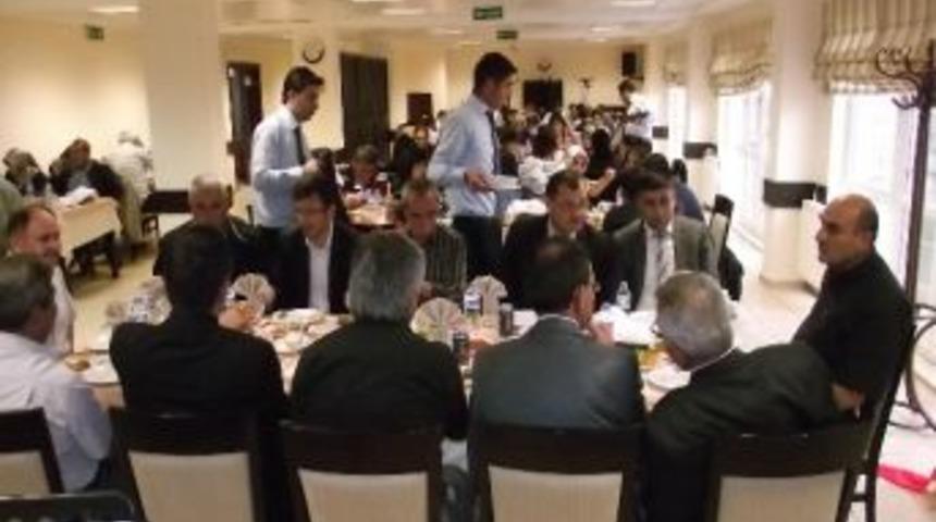 Boğazlıyan'da Hemşireler Ve Ebeler G&uuml;n&uuml; Coşkuyla Kutlandı