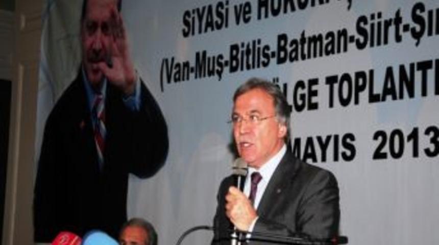 Hatay’daki Patlamaya Şahin’den Tepki