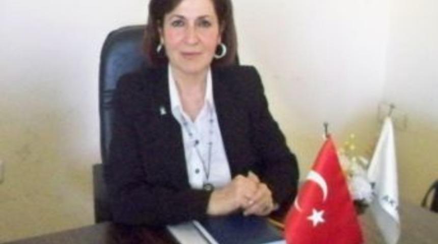 Annelerin Mutluluğu İ&ccedil;in Evlatlar Mutlu Olmalı!