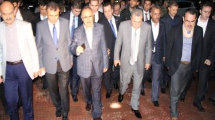 Bakanlar, Reyhanlı'da Inceleme Yaptı