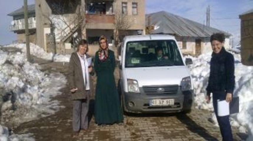 Şiran&rsquo;da 8 Bin 728 Adet Kene Kartı Dağıtıldı