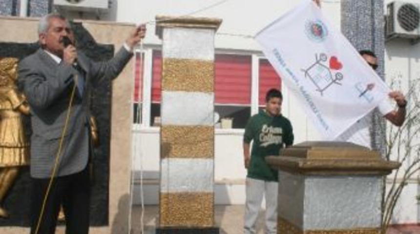 Erkan Koleji'ne "beyaz" Bayrak