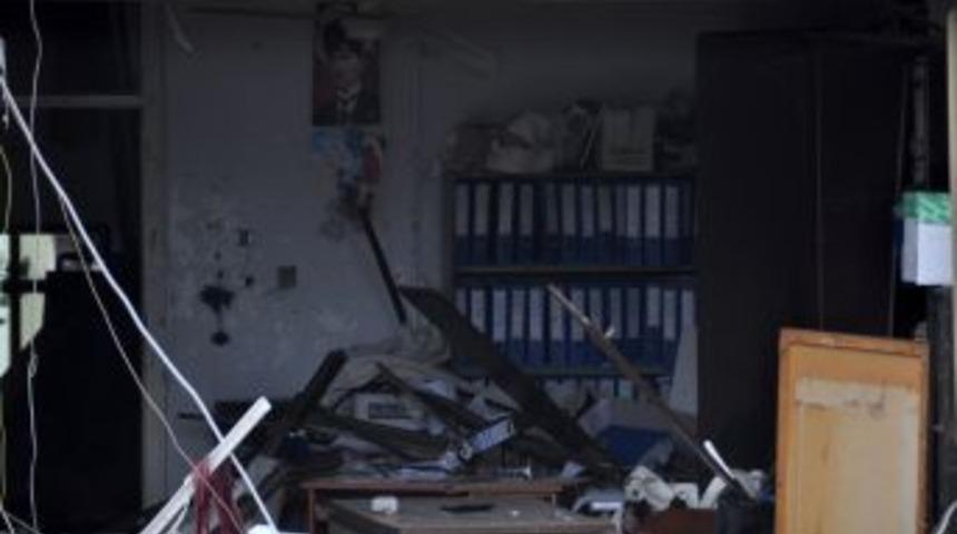 Olay Yeri Inceleme Ekipleri Reyhanlı'da Dozerli &Ccedil;alışma Yapıyor