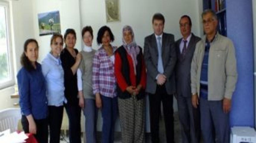 Kadın &Ccedil;ift&ccedil;iye Kaymakam Desteği