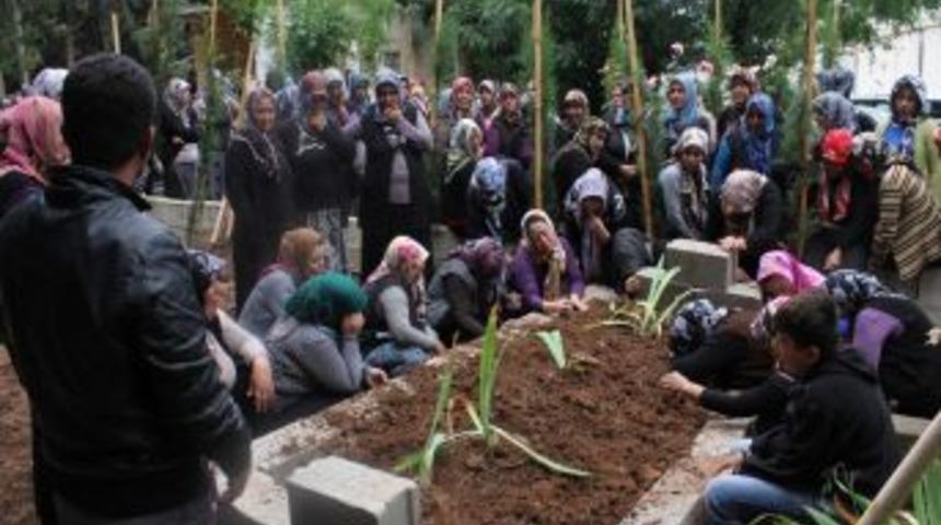 Bombalı Saldırıda Hayatını Kaybedenler Toprağa Verilmeye Başlandı
