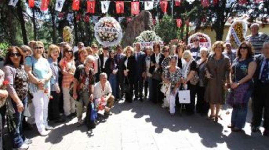 Başkan Durak&rsquo;tan &ldquo;anneler G&uuml;n&uuml;&rdquo;nde Birlik &Ccedil;ağrısı Geldi