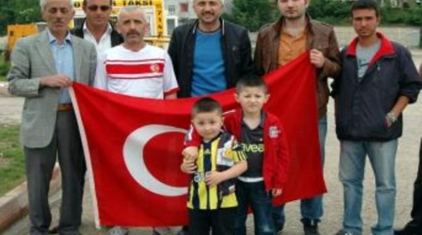 İstanbul&rsquo;dan Yola &Ccedil;ıkan Bayrak Havza&rsquo;da